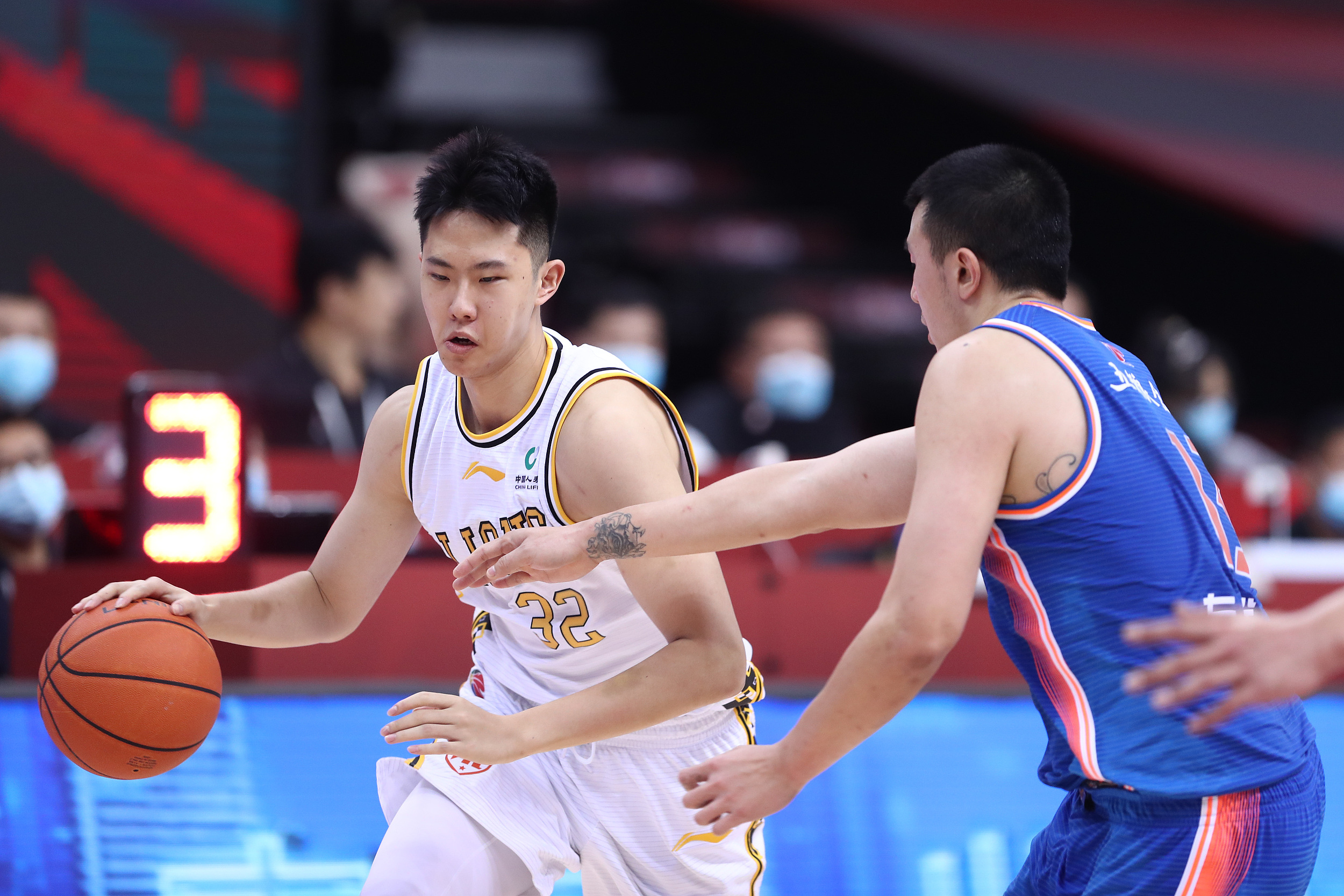 CBA常规赛国际比赛日走向成谜,尼斯伤情更新,更衣室稳定,赛季目标并未改变的简单介绍